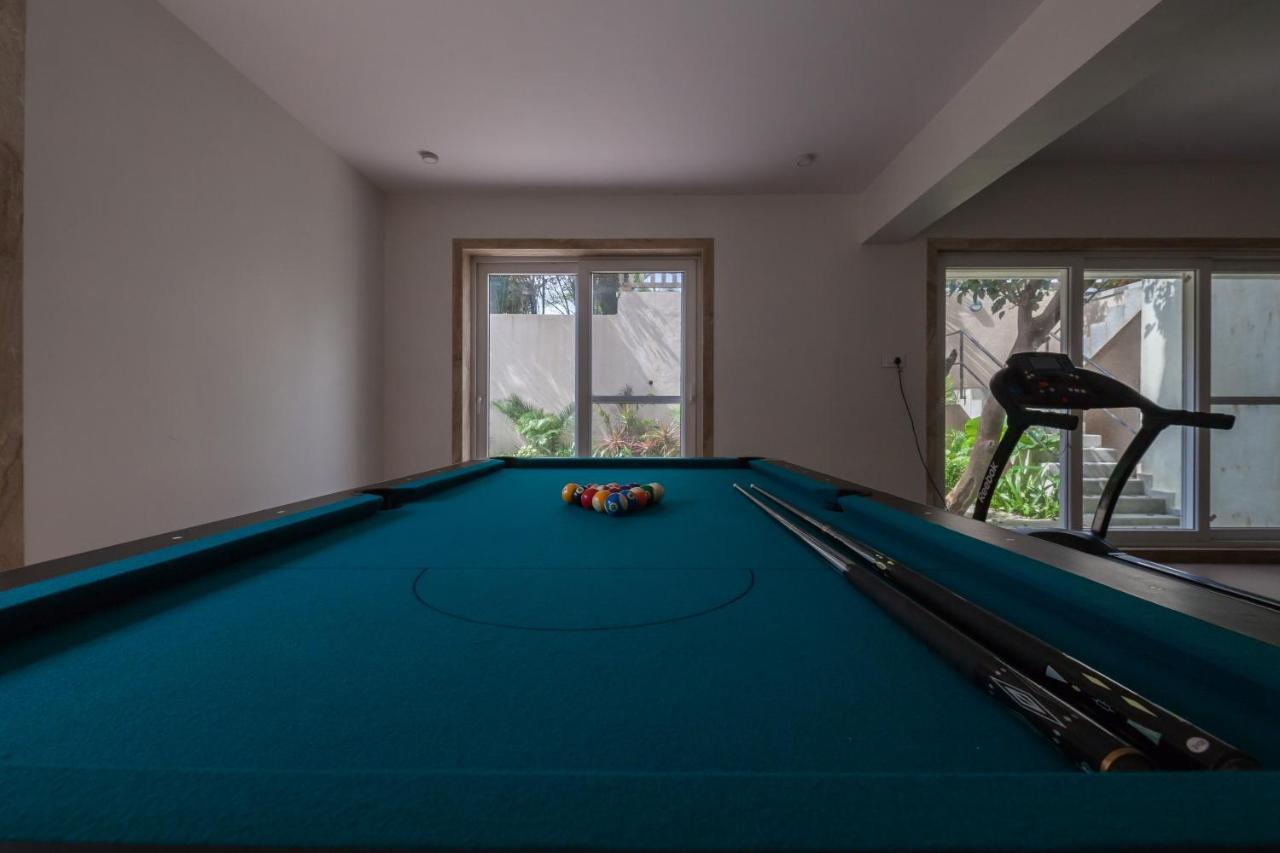 Villa Azul By Stayvista, Offering A Snooker Table, Terrace, Swimming Pool & A Spacious Lawn With A Charming Gazebo For A Perfect Getaway โลนาวาลา ภายนอก รูปภาพ